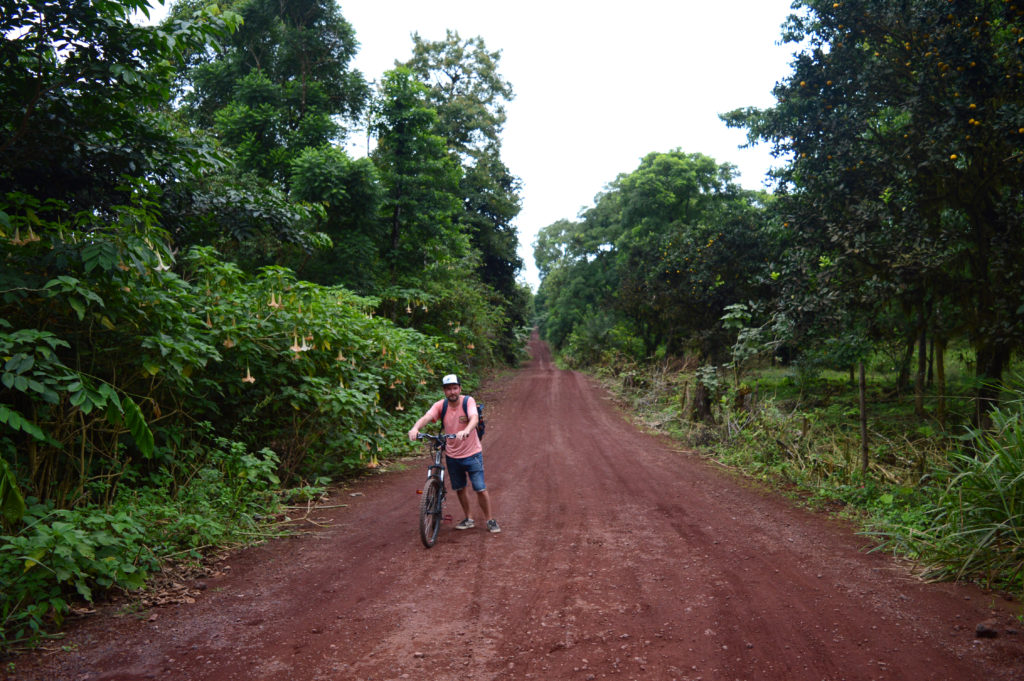 route de terre à vélo