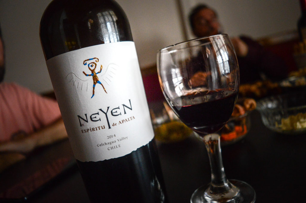 Vin rouge chilien Neyen