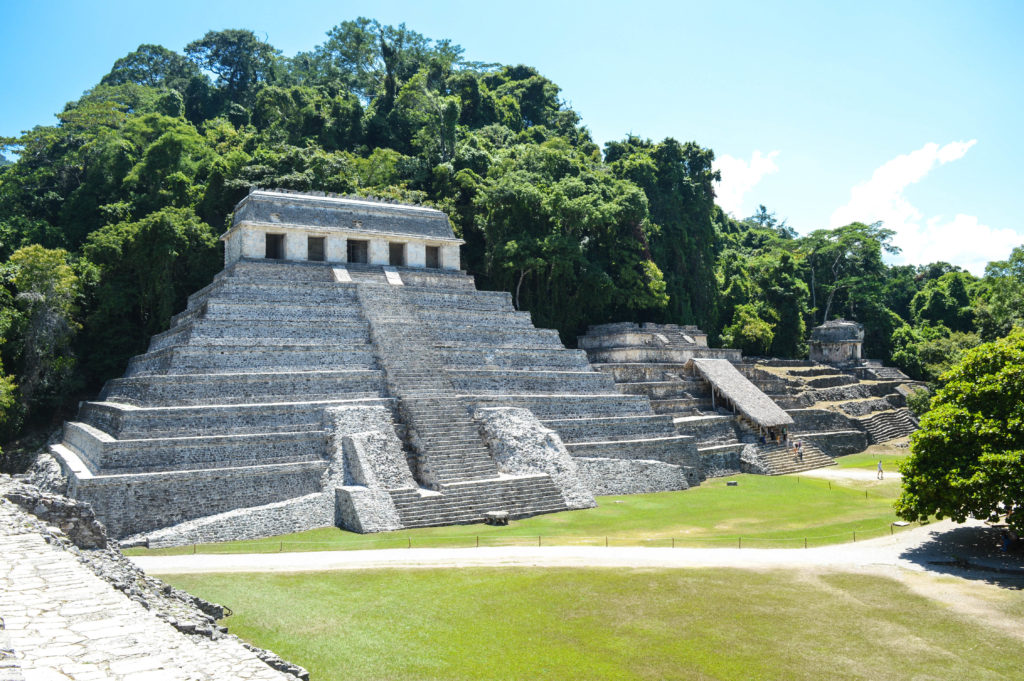 pyramide de palenque, chiapas, mexique