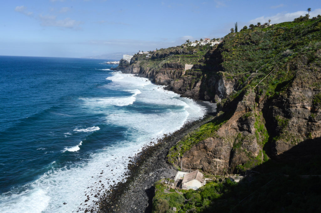 falaises en bord de mer sur tenerife